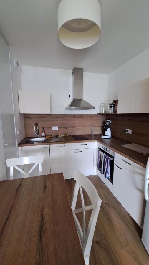 Joli Appartement Rdc T2 トゥール エクステリア 写真